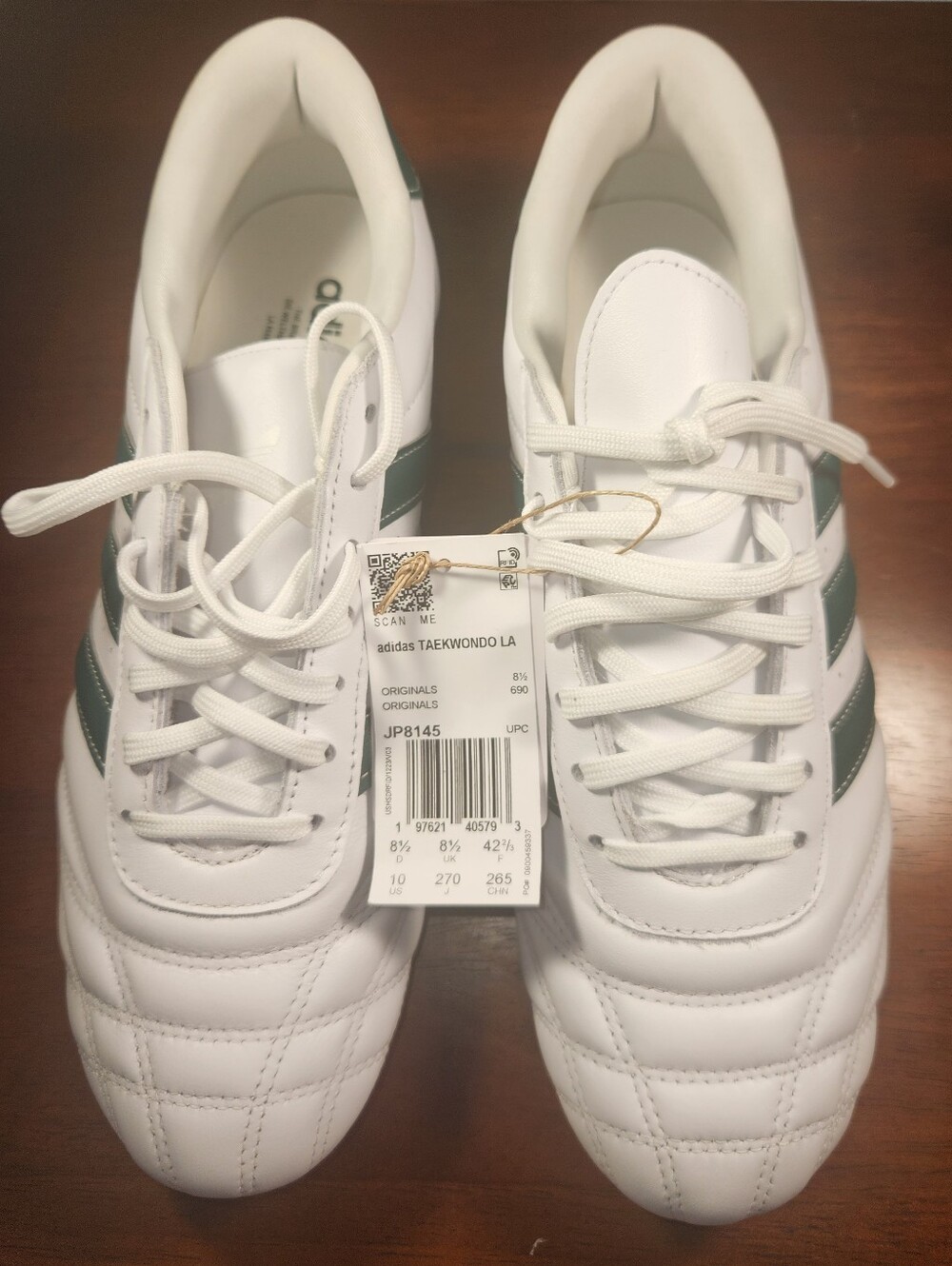 NWT Unisex adidas Taekwondo Lace Shoes — White with Green Stripes - Picture 2 of 11